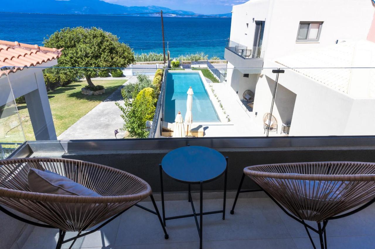 Theros Suites Dhiminio Exterior foto